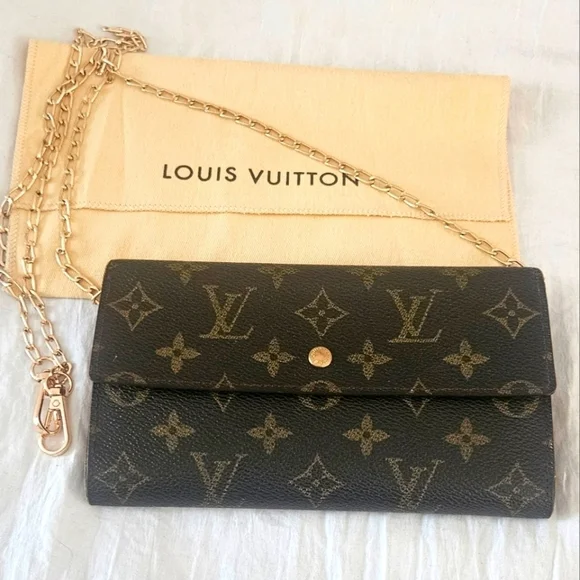 Louis Vuitton Vintage International Monogram Wallet W Gold Chain & Pouch EUC