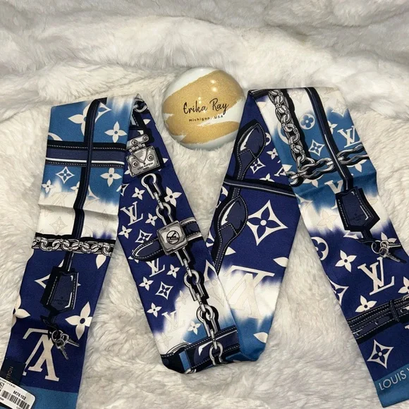 Louis Vuitton Confidential Silk Bandeau‎