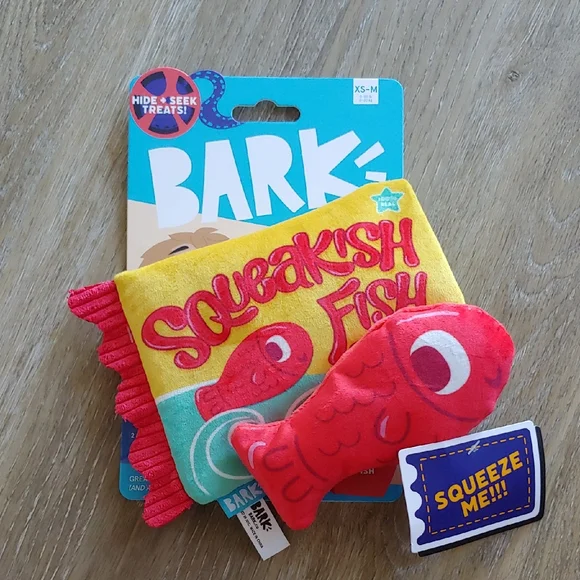 NEW BARK Dog Toy Squeakish Fish Hide + Seek Treats Crinkle Squeaker