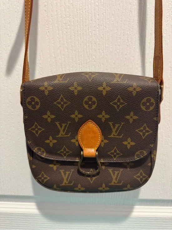 Louis Vuitton Monogram St Cloud PM with Vachetta Trim