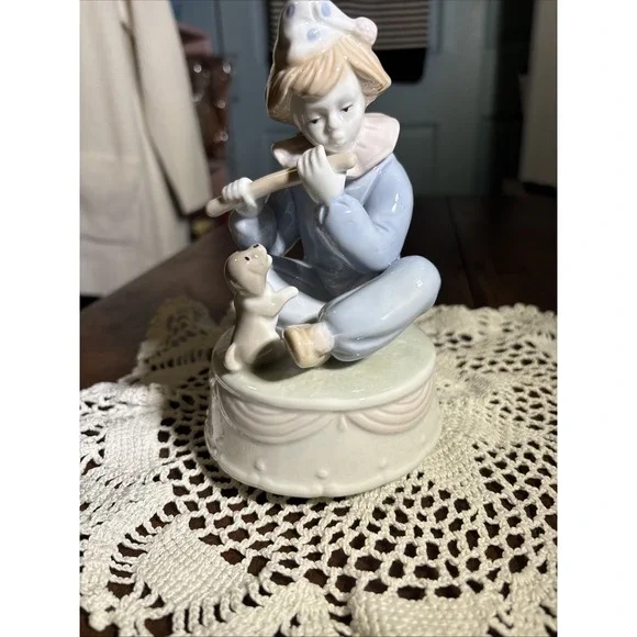 Paul Sebastian Clown Playing Flute with Dog Porcelain Figurine Music Box 7.5