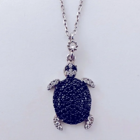 925 Silver turtle necklace black / clear cz stones