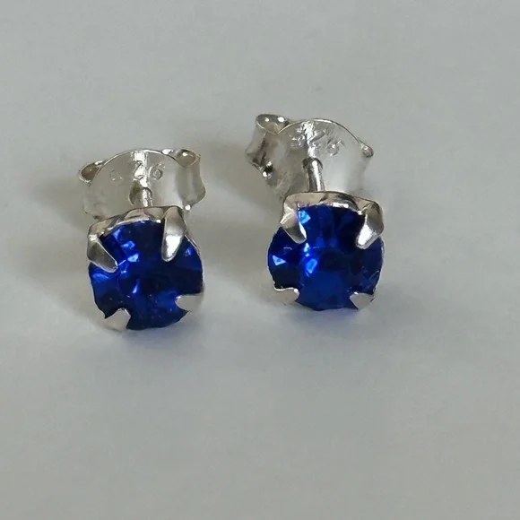 925 Silver blue cz earrings 5mm cubic zirconia stone stunning