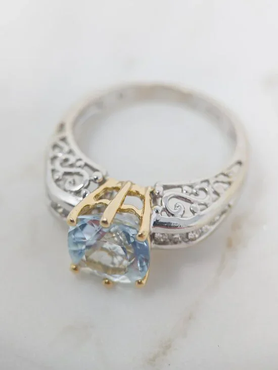 14K Two Tone Gold Aquamarine Diamond Ring approx. 2ct Cushion Size 6.5