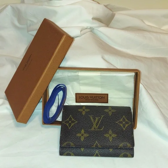 Louis Vuitton Vintage Monogram Card Holder w/Box Authentic