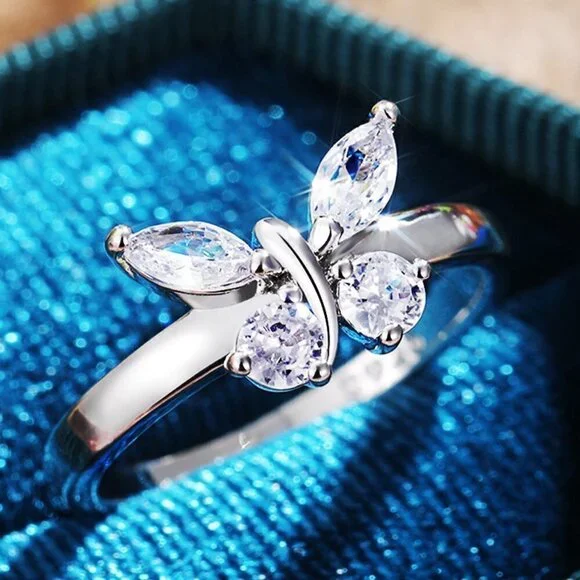 🎀Sweet Refine Butterfly Crystal Simple Fashion Silver Rings for Women,MARR9173