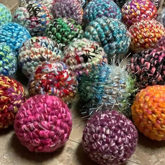 🎉HP🎉 (3) Crocheted scrap balls
