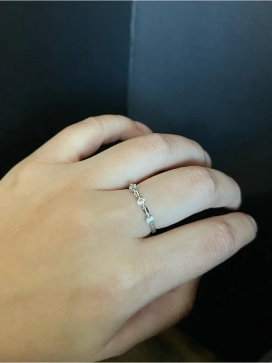 Sterling silver dainty round cut size 6 ring stackable band ring