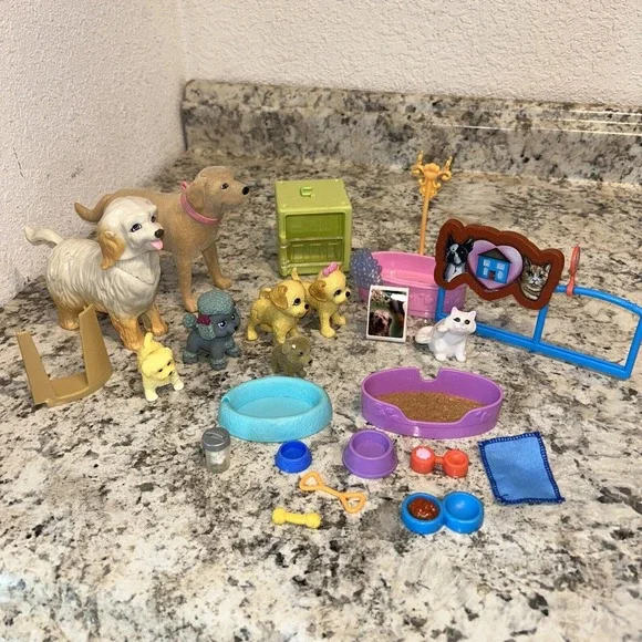 Barbie Dog‎ & Cat Pet Lot Pooping Animals With Accessories D1