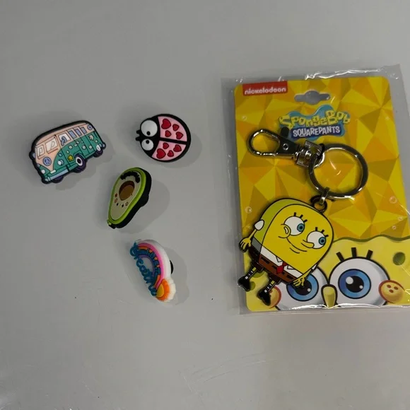 Source Unknown Kids Accessories Set with Yellow and Red Accents