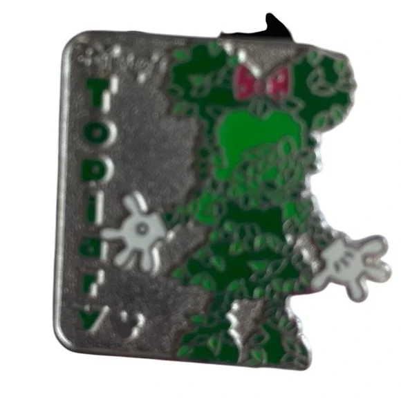 DISNEY WDW 2002‎ CAST LANYARD SERIES Minnie MOUSE TOPIARY PIN 2 of 5