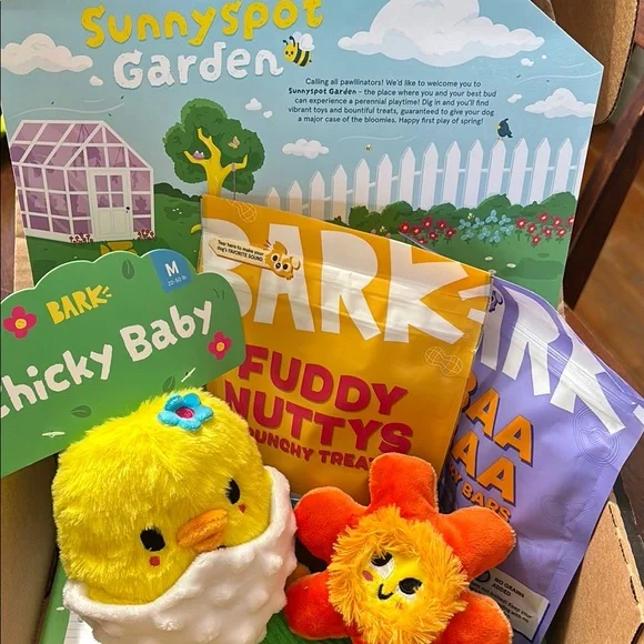NWT Bark Sunnyspot Garden Box