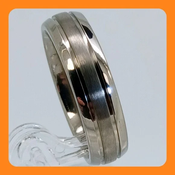 Vintage Mens Titanium 6mm Comfort Fit Band Ring Size 10 Brushed Polished Silver