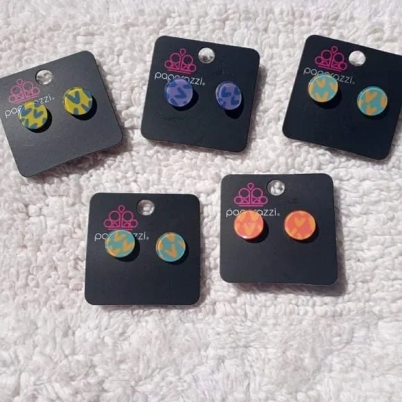 Starlet Shimmer Earrings. NWT