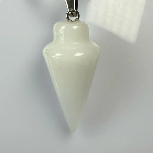 White Pendant Necklace