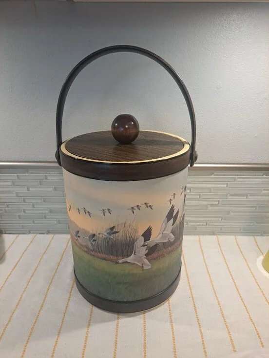 Vtg Kraftware Ice Bucket Mallard Geese Duck Handle Lid Faux Wood.