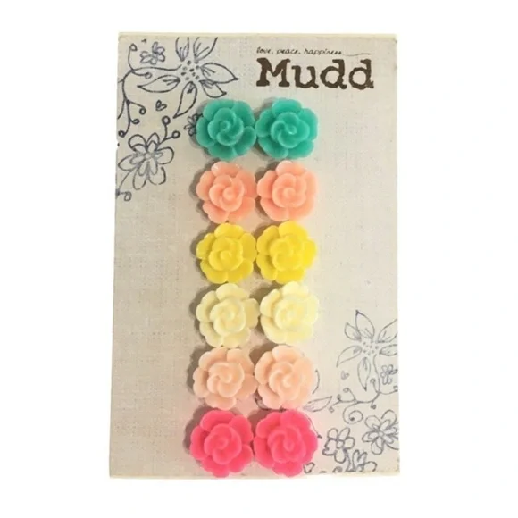 Mudd FLOWER EARRINGS SET OF 6‎