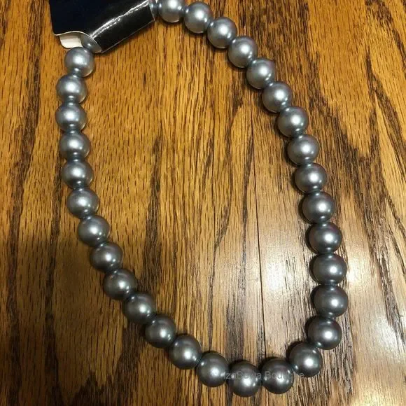 Grey Pearl Chunky Bead Necklace    NK1520P  Handmade NWT Boutique