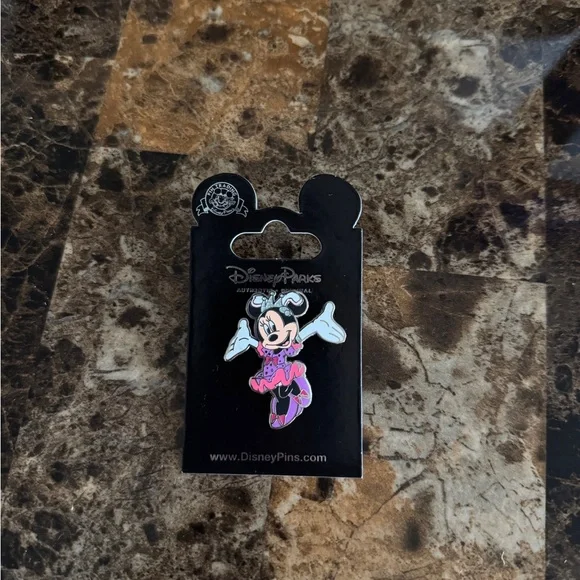 Disney Minnie Mouse Pin - Pink and Black