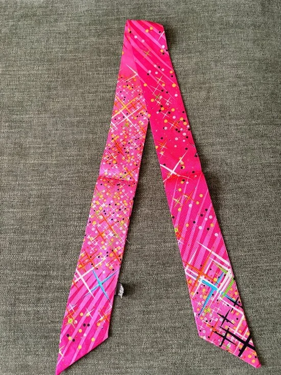 Hermès Pink Abstract Silk Twilly Scarf 100% Silk Made in France