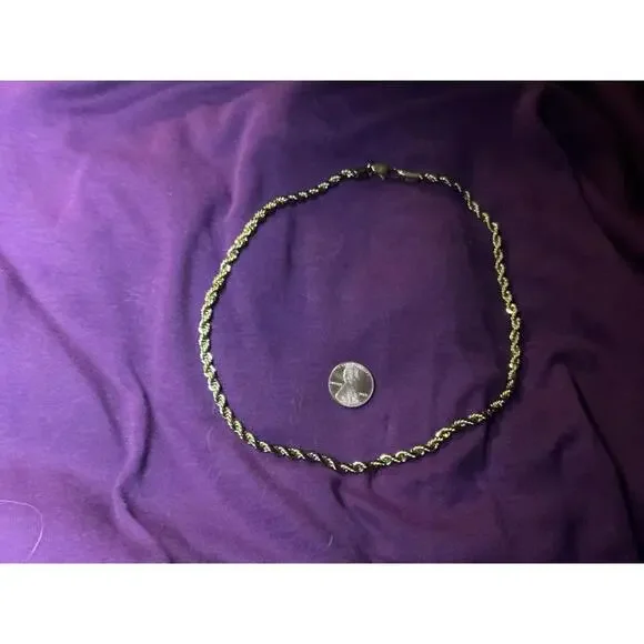 % Filled Gold Twisted Necklace