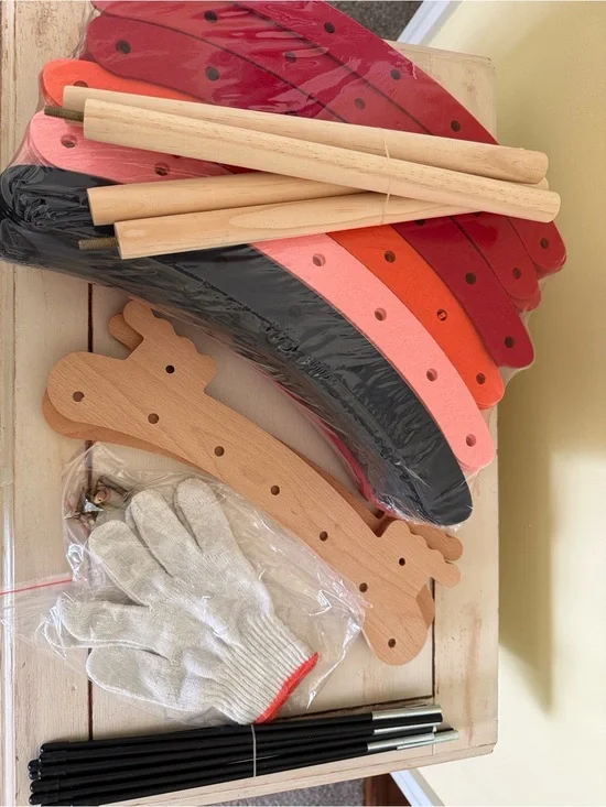 Felt Cat Scratcher Bed