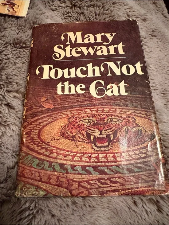 Touch Not the Cat - Decorative Cat-Themed Cover (Brown)