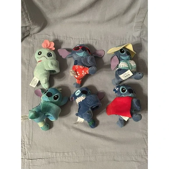 NEW Set‎ of 6 Walt Disney Stitch Cutie Cuff by Bullsitoy Plush Slap Bracelet