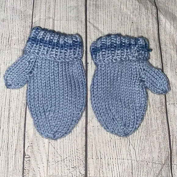 Toddler knit mittens blue
