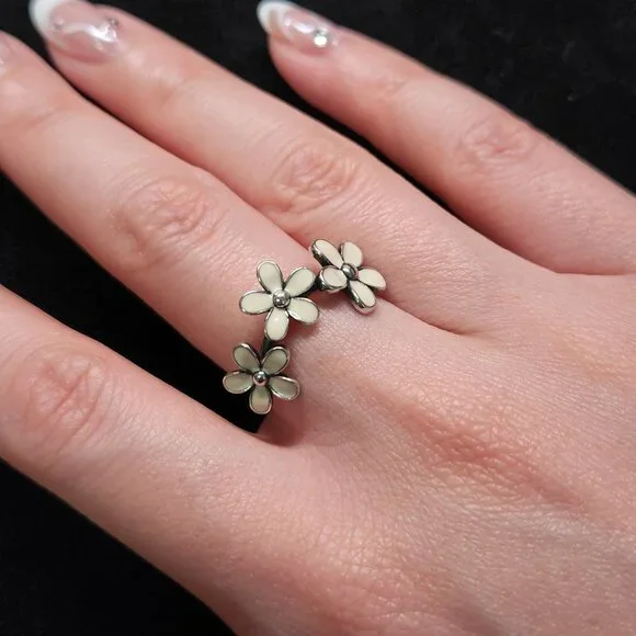 Pandora 3 Daisy Flower Ring 925