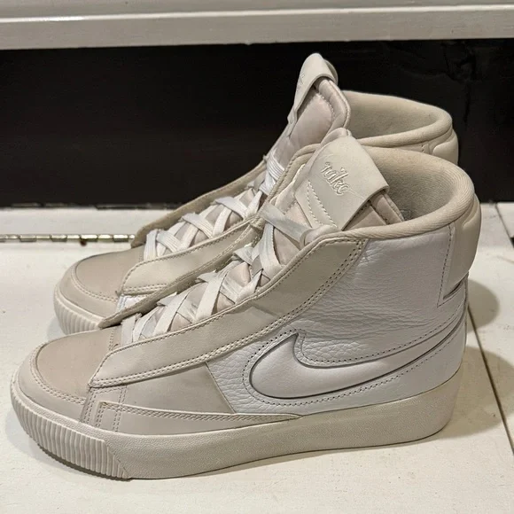Nike Blazer Mid Victory Women’s Size 7 Sneakers