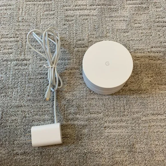 Excellent Condition Google Wifi Router Point and Cord