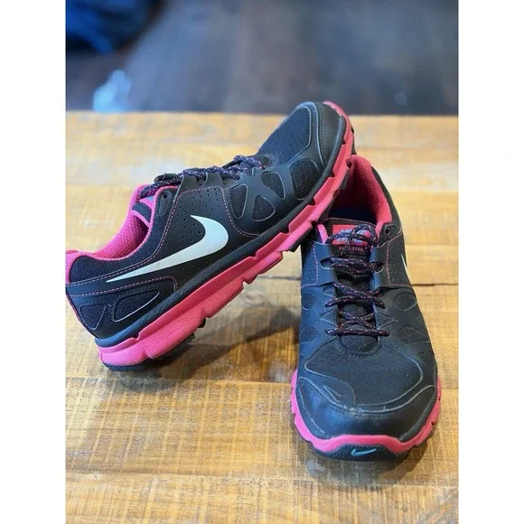Nike Flex Trail Black/Pink Running Athletic Shoes | Women's Size 8 Colorful