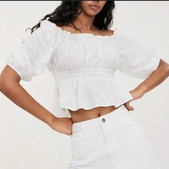 Zara White Eyelet Off-Shoulder Top Size Small