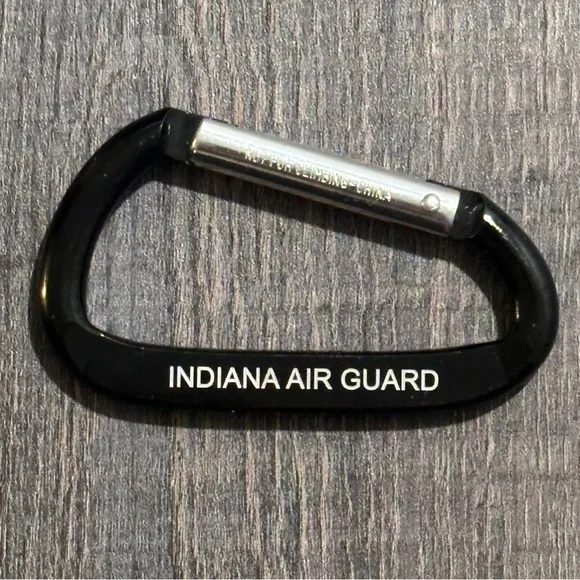💞 New Black & Silver Military Air Force Indiana Air National Guard Carabiner