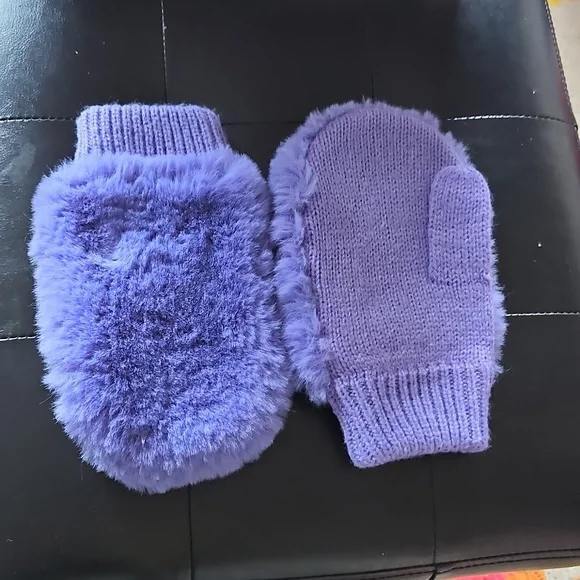 Cozy Purple Kids Mittens