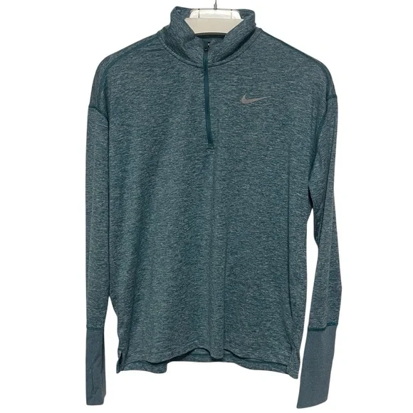 NIKE Element Long Sleeve Top