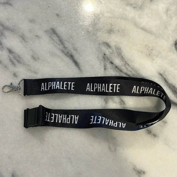Alphalete black landyard