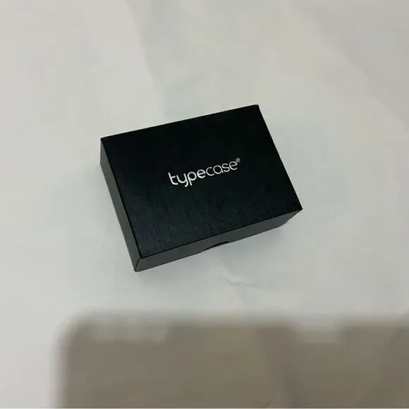Typecase *NIB* Men’s Wallet Card Holder with Air Tag Holder, RFID Blocking
