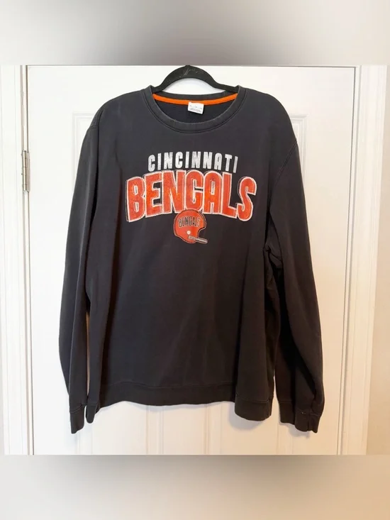 Nike Cincinnati Bengals crewneck.