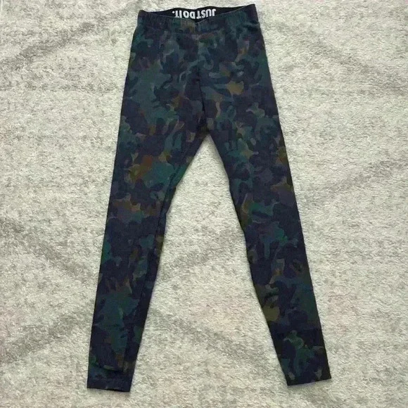 Nike Camo Leggings