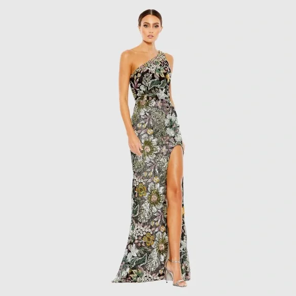 MAC DUGGAL Embellished Floral One Shoulder Gown