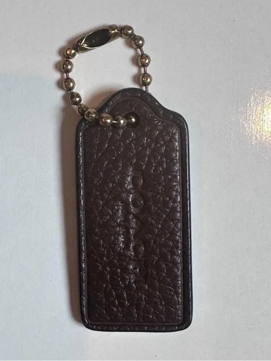 COACH Vintage Style Dark Brown Pebble Leather Purse Handbag Hang Tag Charm