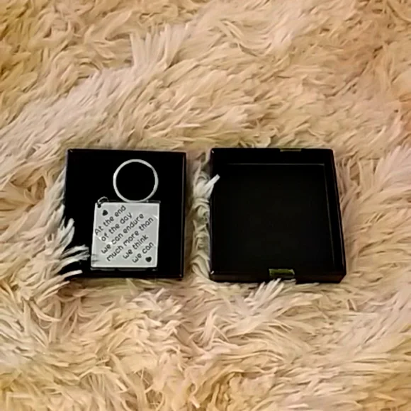 Brand New Inspirational Keychain & Gift Box Set