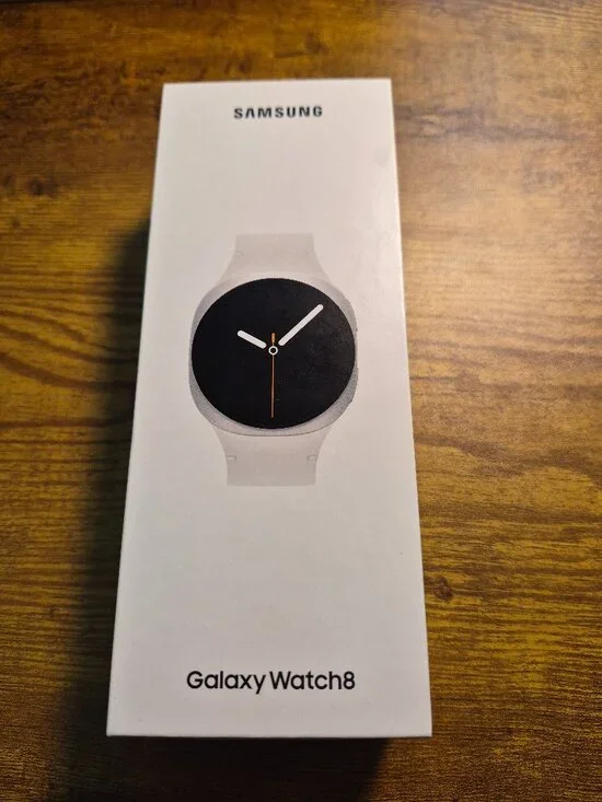 Samsung Galaxy Watch8, 40mm, Silver, LTE/WiFi/Bluetooth/GPS Capable, NEW IN BOX!