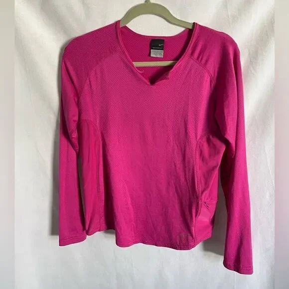 Nike Sphere Dry long sleeve shirt size Small Pink running shirt