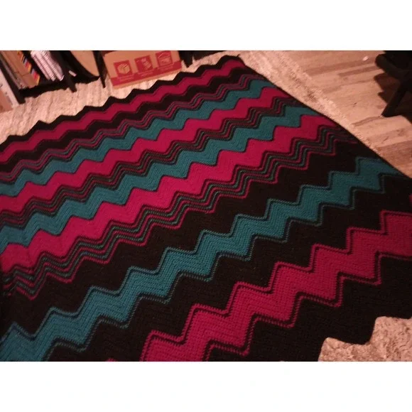 Vintage Granny Handmade Crochet Knit Quality Trow Blanket Cottagecore Xl65*56in