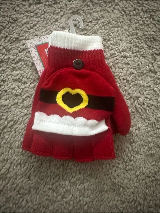 Kids Red Heart Mittens - Unbranded