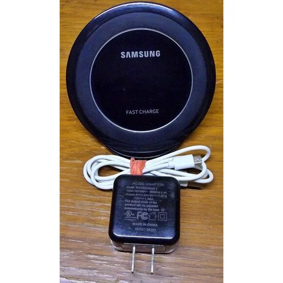 Samsung EPNG930 Wireless Charger Stand - Black