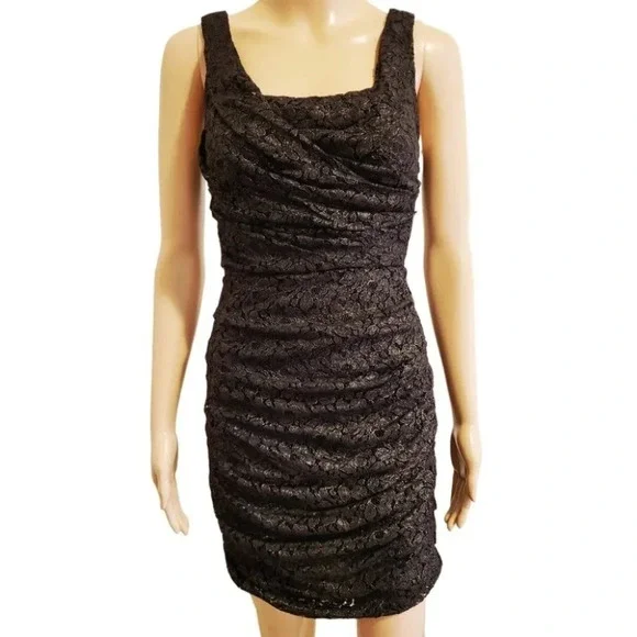 Express Women's Black Floral Dress (Size 4)